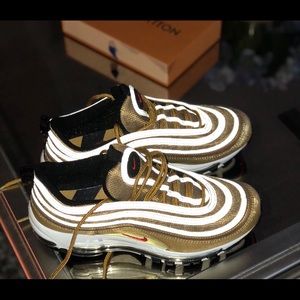 Meet your Posher, Eiichiro